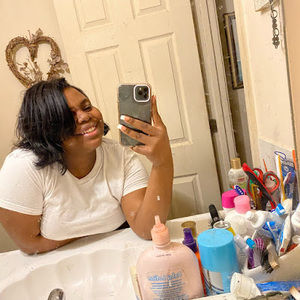 Meet your Posher, Carmen